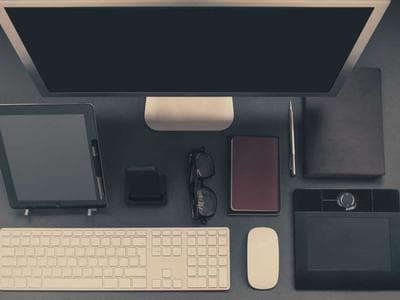 Kesenjangan antara Gelar Akademis dan Kompetensi Nyata.